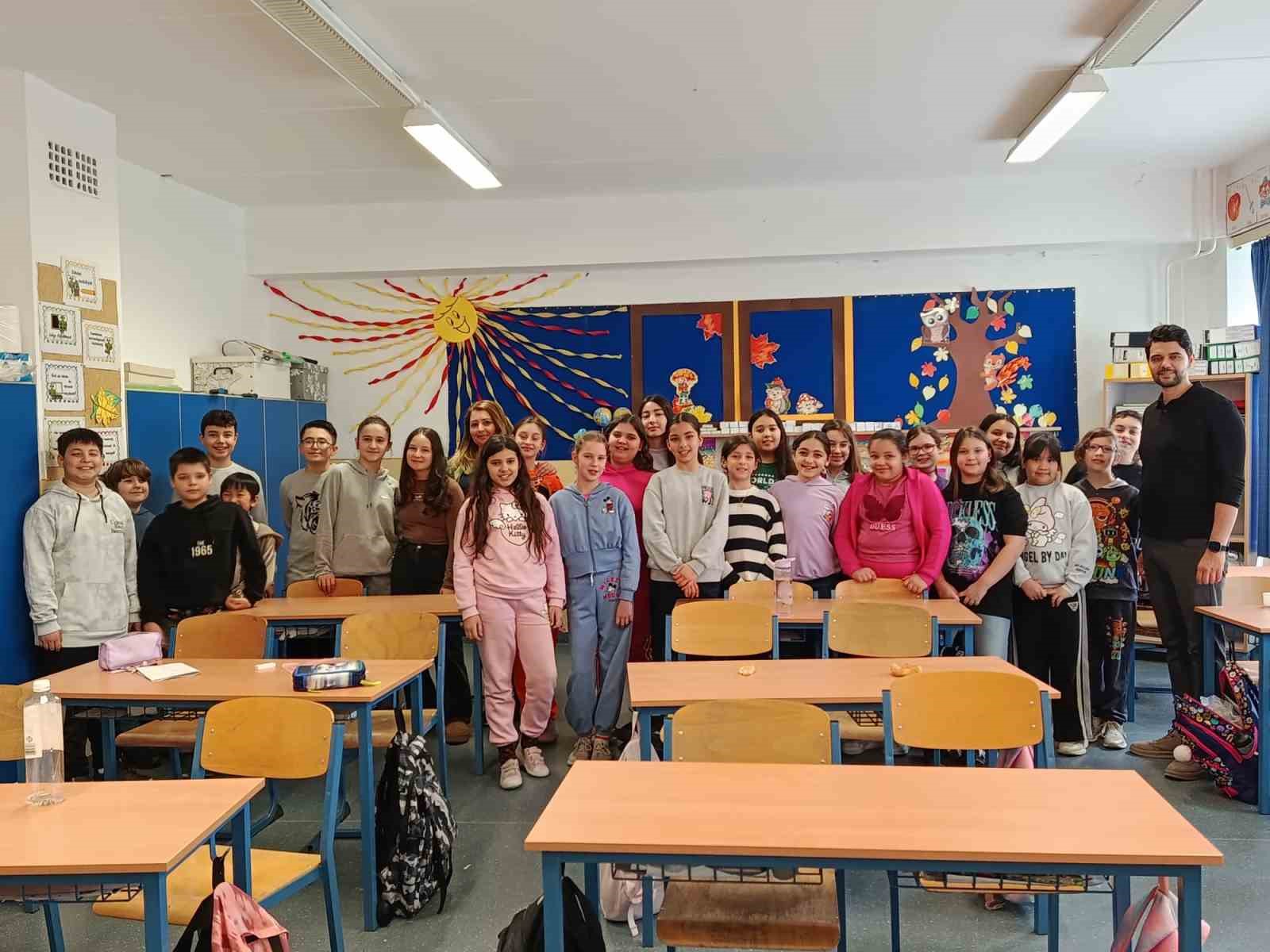 Nazillili öğrenciler projelerini bu kez Budapeşte’de yürüttü
