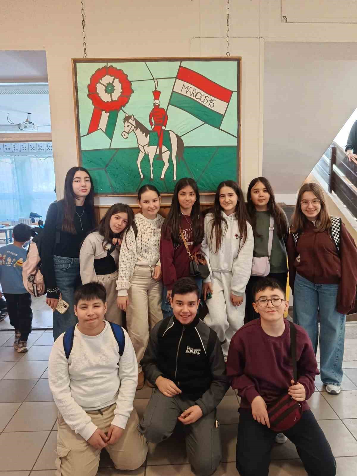 Nazillili öğrenciler projelerini bu kez Budapeşte’de yürüttü
