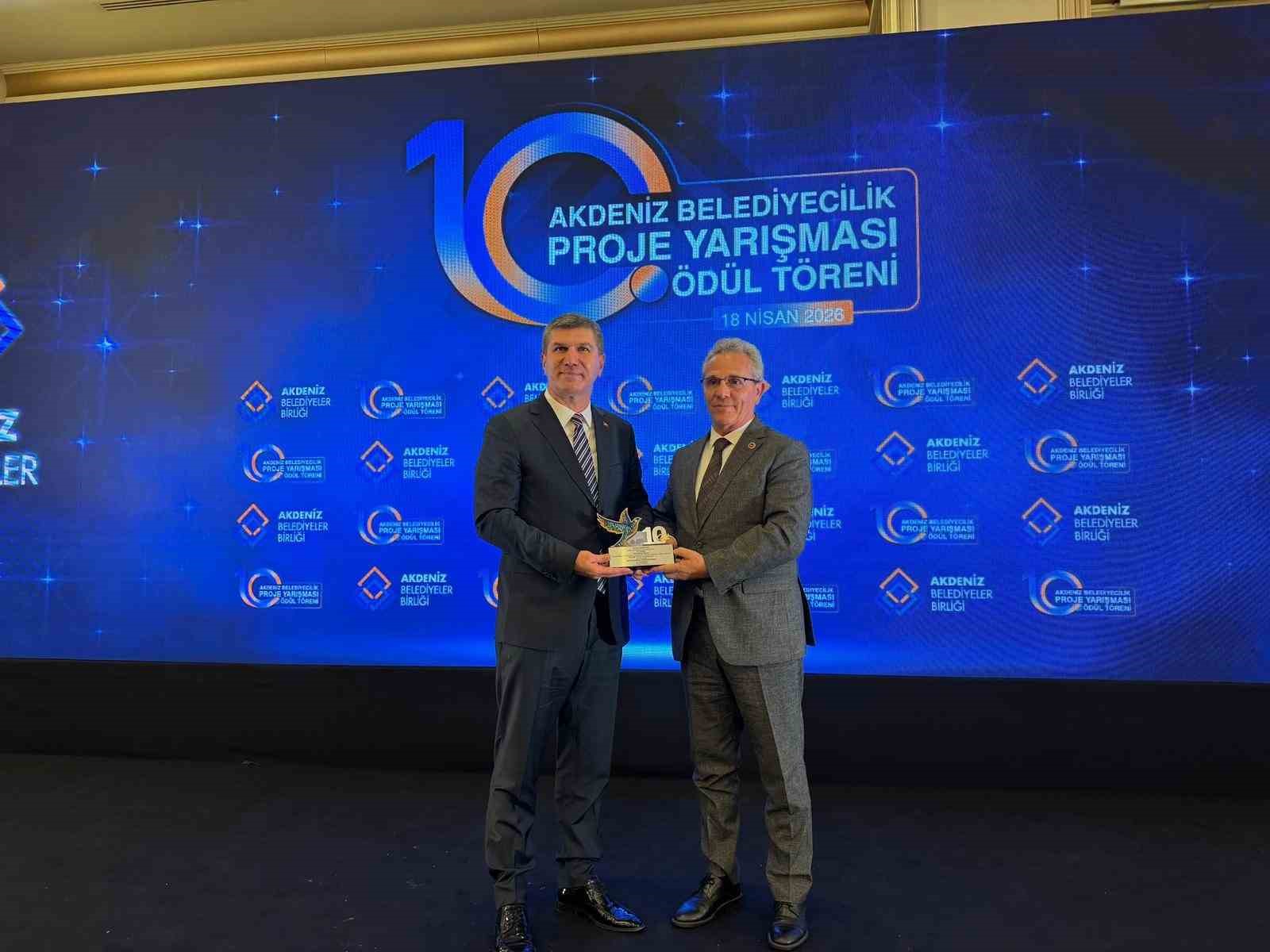 Nazilli’nin ’Mobil Masal Bahçesi’ projesi Türkiye birincisi oldu
