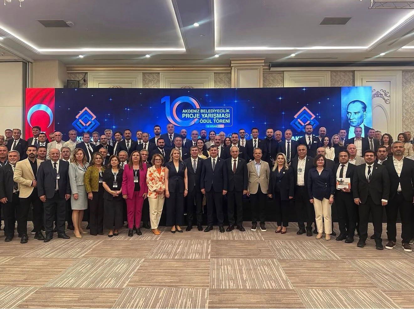 Nazilli’nin ’Mobil Masal Bahçesi’ projesi Türkiye birincisi oldu
