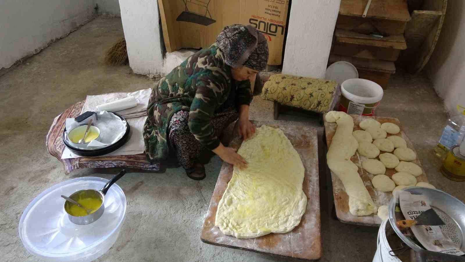 Nesilden nesile aktarılan yöresel lezzet: Saya çörek
