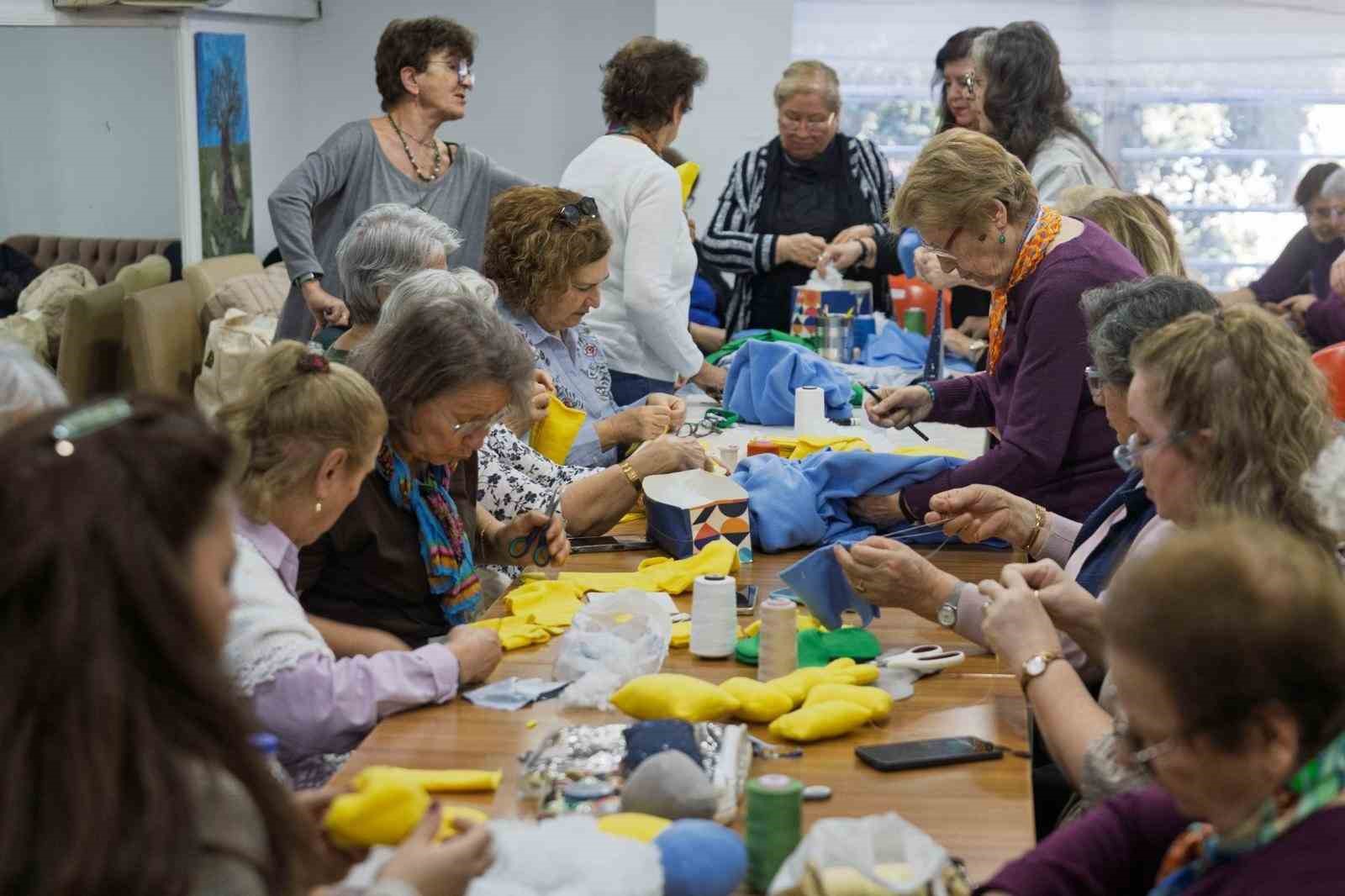 Nesiller arası sağlık dayanışması kalpleri ısıttı
