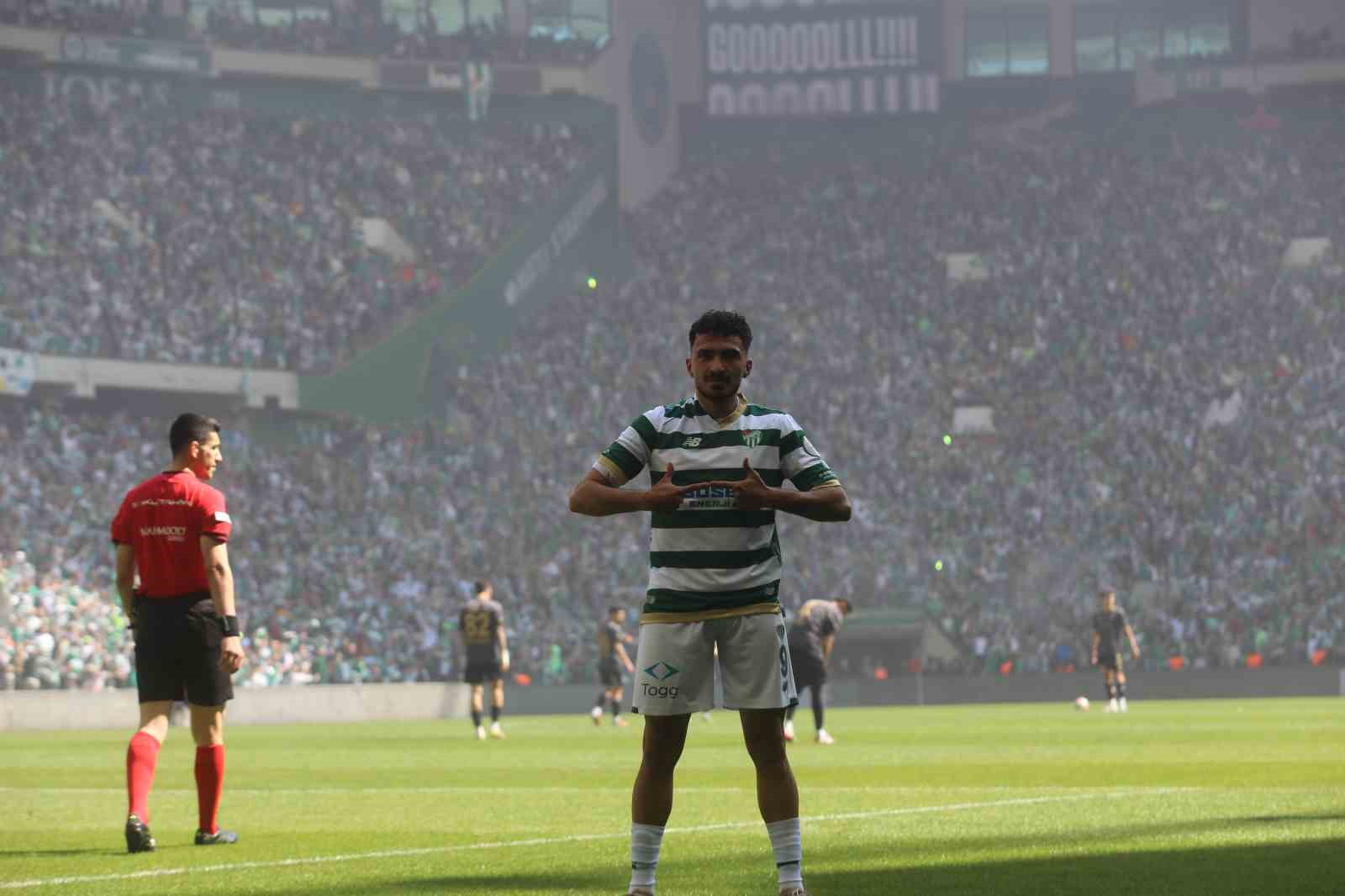 Nesine 2. Lig: Bursaspor: 1 - Somaspor: 0 (İlk yarı)
