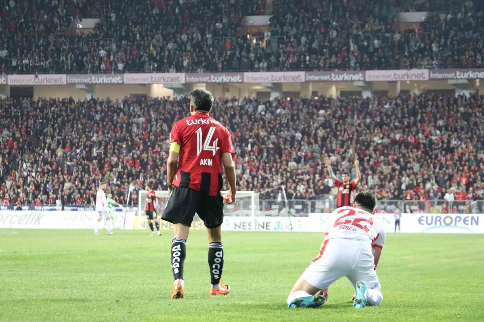 Nesine 3. Lig: Eskişehirspor: 3 - Balıkesirspor: 0
