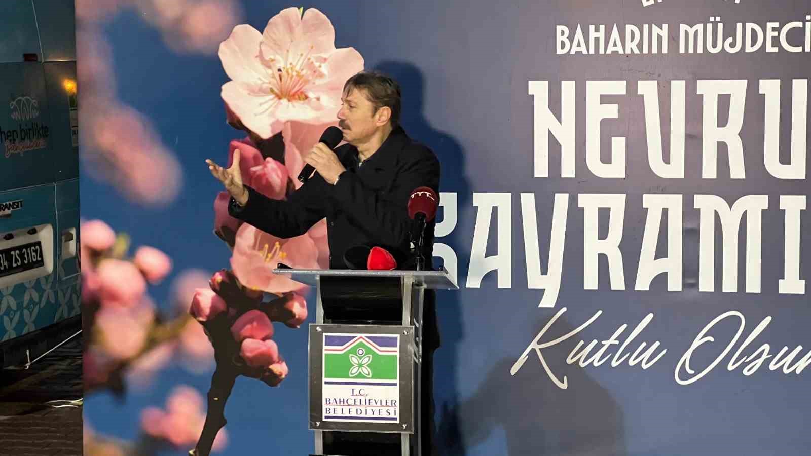 Nevruz Bayramı Bahçelievler’de coşkuyla kutlandı
Nevruz Bayramı Bahçelievler’de coşkuyla kutlandı
