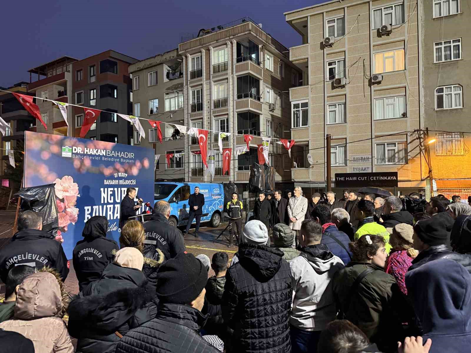 Nevruz Bayramı Bahçelievler’de coşkuyla kutlandı
Nevruz Bayramı Bahçelievler’de coşkuyla kutlandı