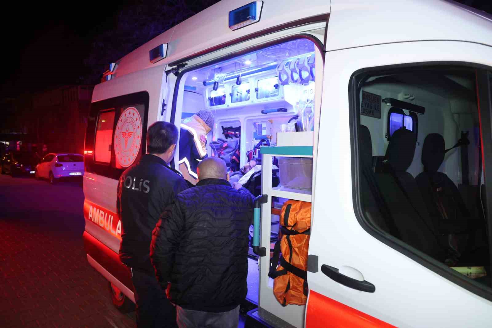 Nevşehir’de "Bu parkın lambası niye yanmıyor kavgası": 3 yaralı
