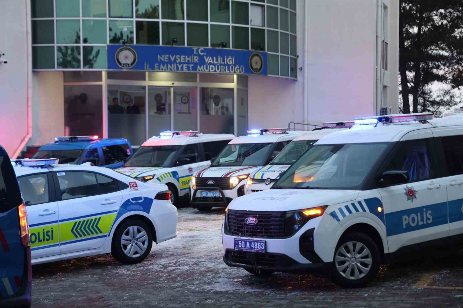 Nevşehir’de emniyet ve jandarmaya 184 yeni araç
