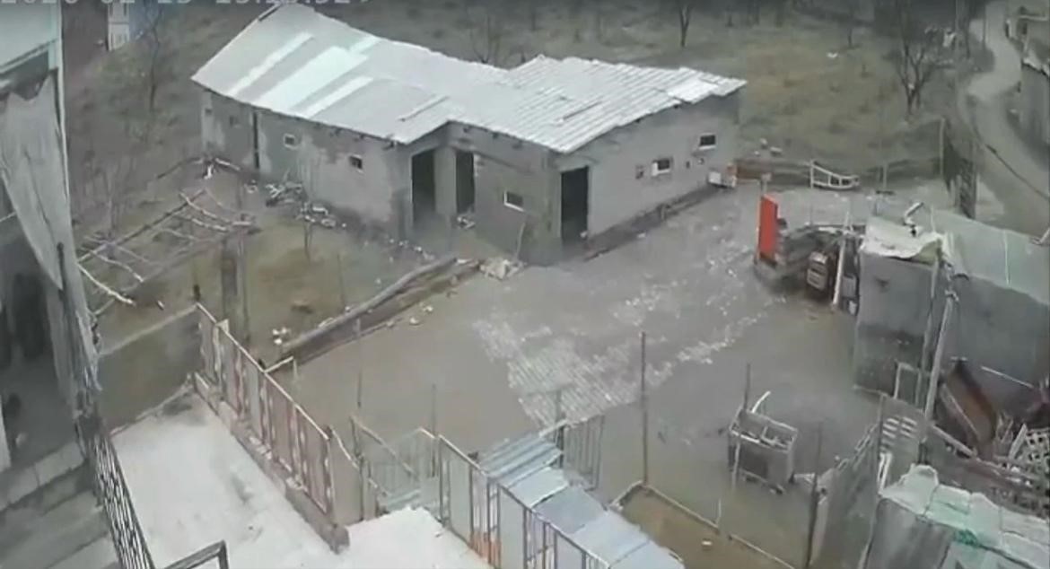 Nevşehir’de fırtına ağıl ve mandırayı vurdu: 12 koyun telef oldu
