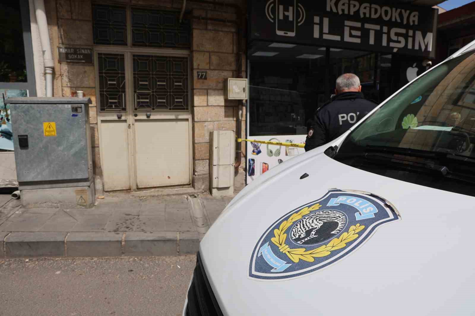 Nevşehir’de silahlı saldırıya çakmakla karşılık verdi
