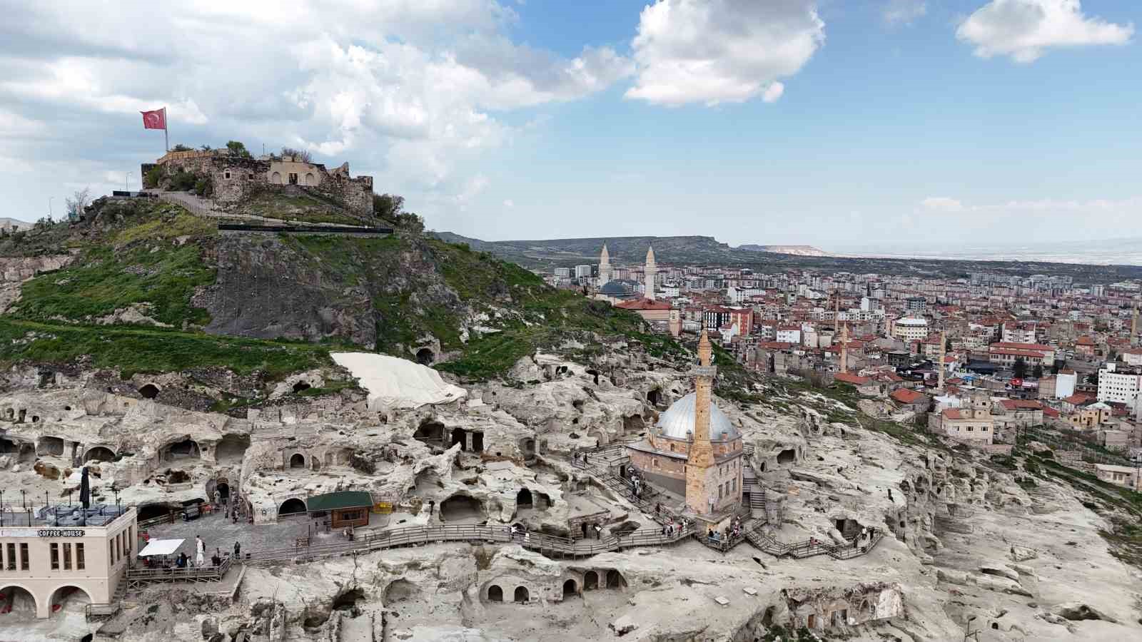 Nevşehir’de tarihi karar: Kapadokya Mahallesi resmileşti
