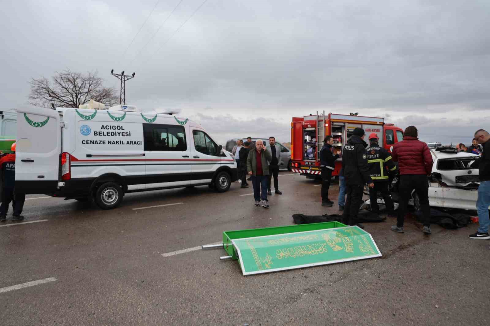 Nevşehir’de zincirleme trafik kazası: 2 ölü, 7 yaralı
