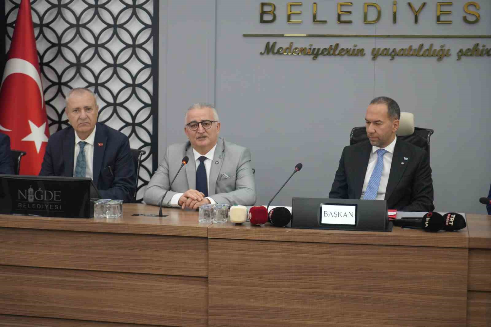 Niğde dünyaya açılıyor
