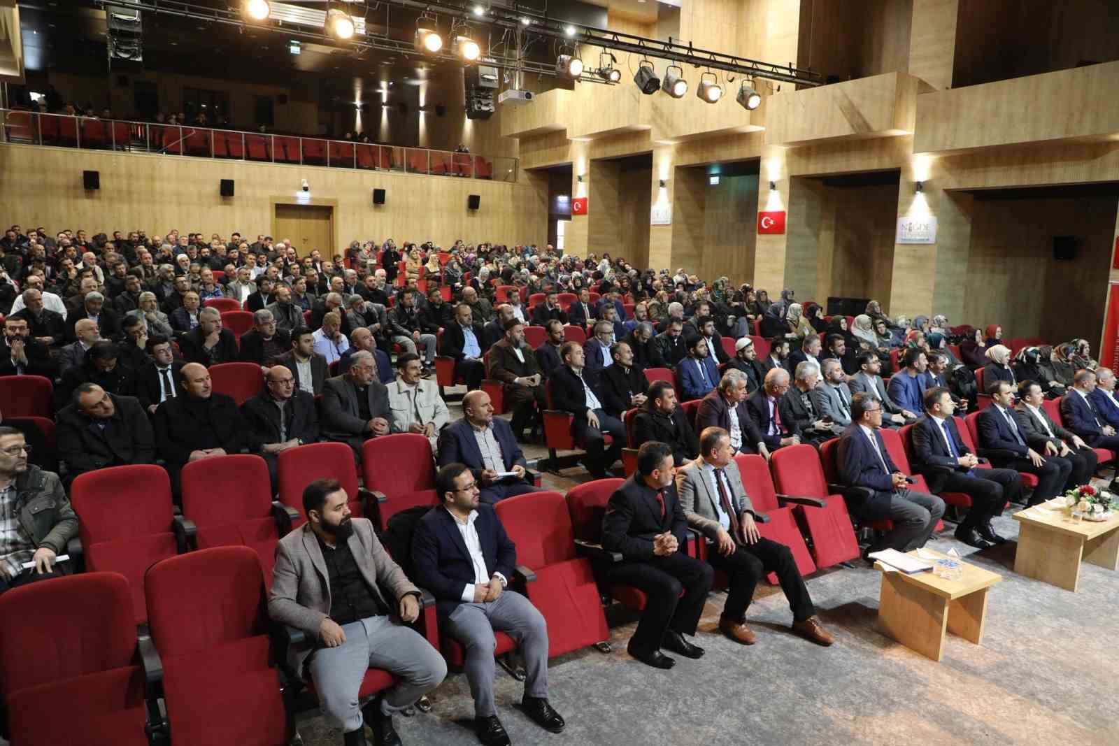 Niğde İl Müftülüğü Şubat Ayı Mutad Toplantısı yapıldı
