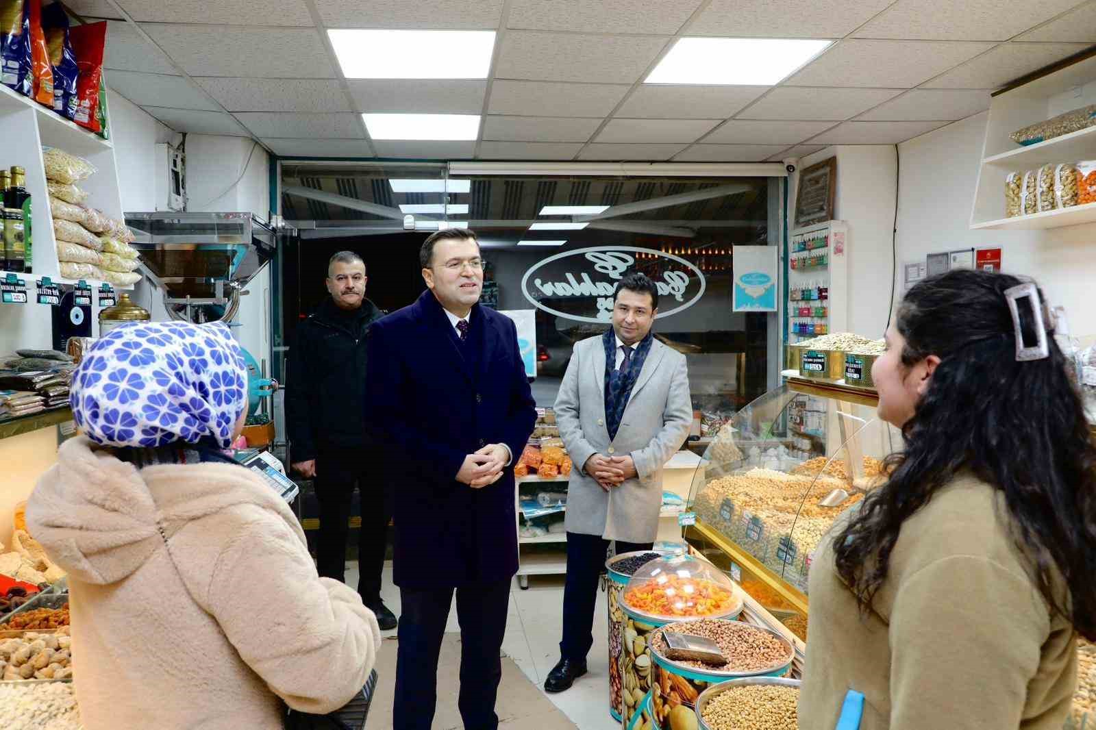 Niğde Valisi Akmeşe’den ilk gün esnaf ziyareti
