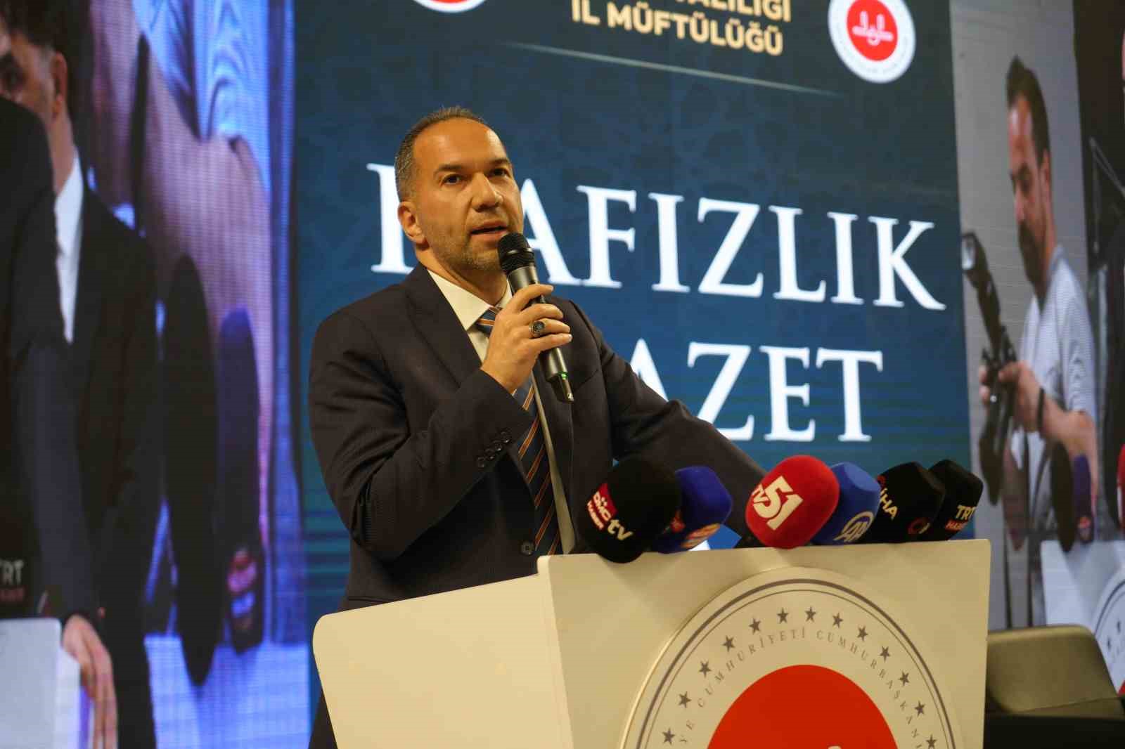 Niğde’de 111 hafız için icazet töreni
