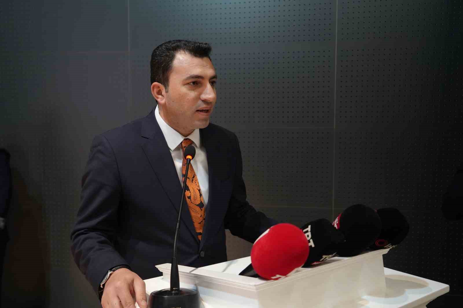 Niğde’de 8 Mart Kadınlar Günü programında ilham veren kadınlar sahnedeydi
