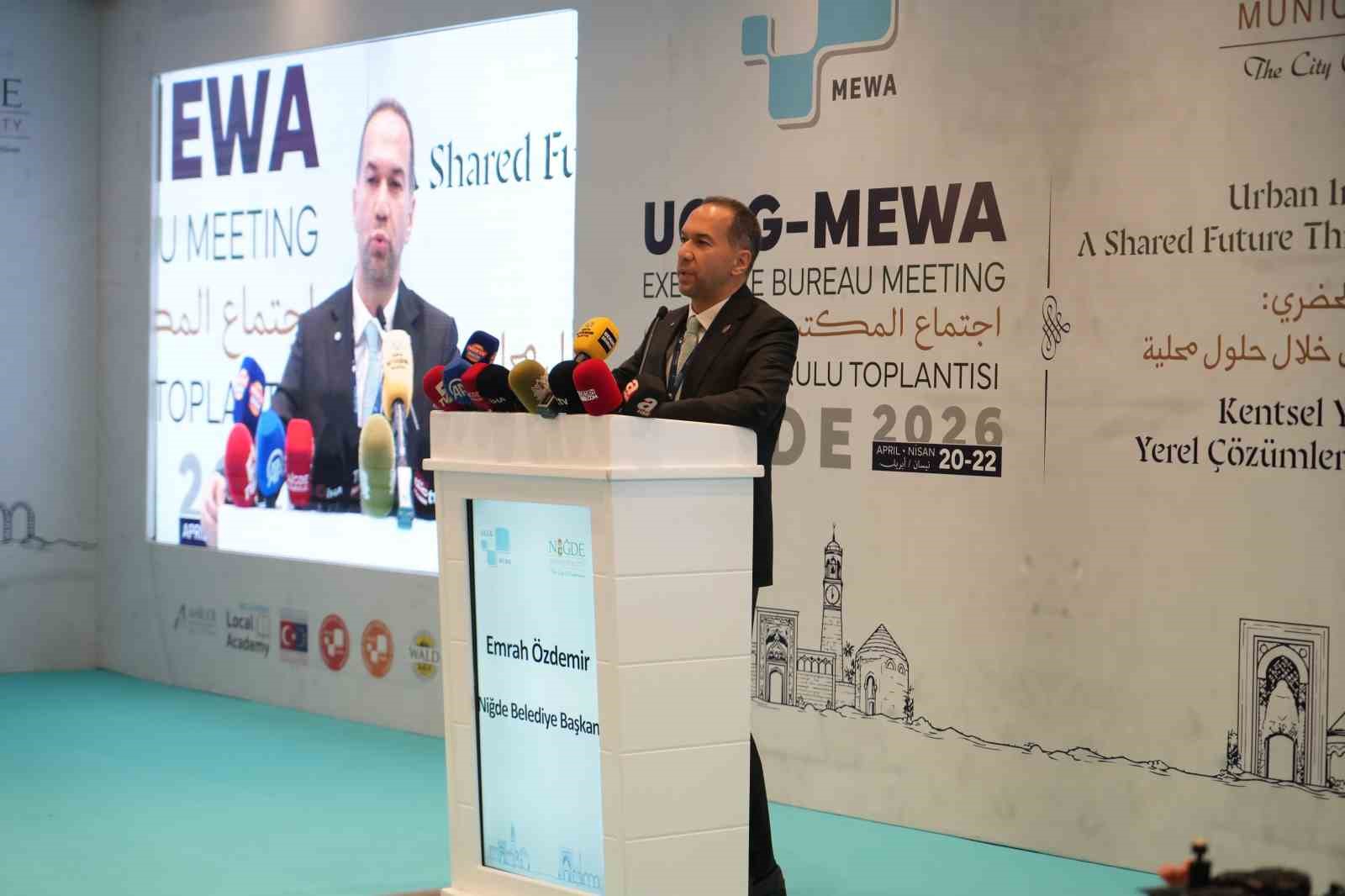 Niğde’de akıllı şehirler ve kentsel yenilikçilik masaya yatırıldı
