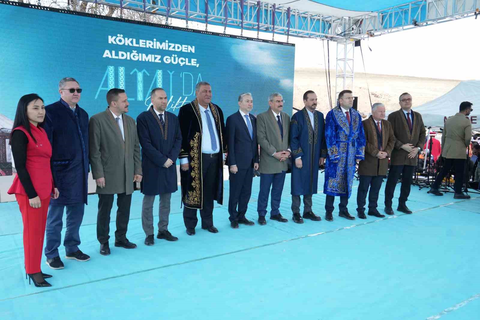 Niğde’de Altay köyünde Nevruz coşkusu
Niğde’de Altay köyünde Nevruz coşkusu