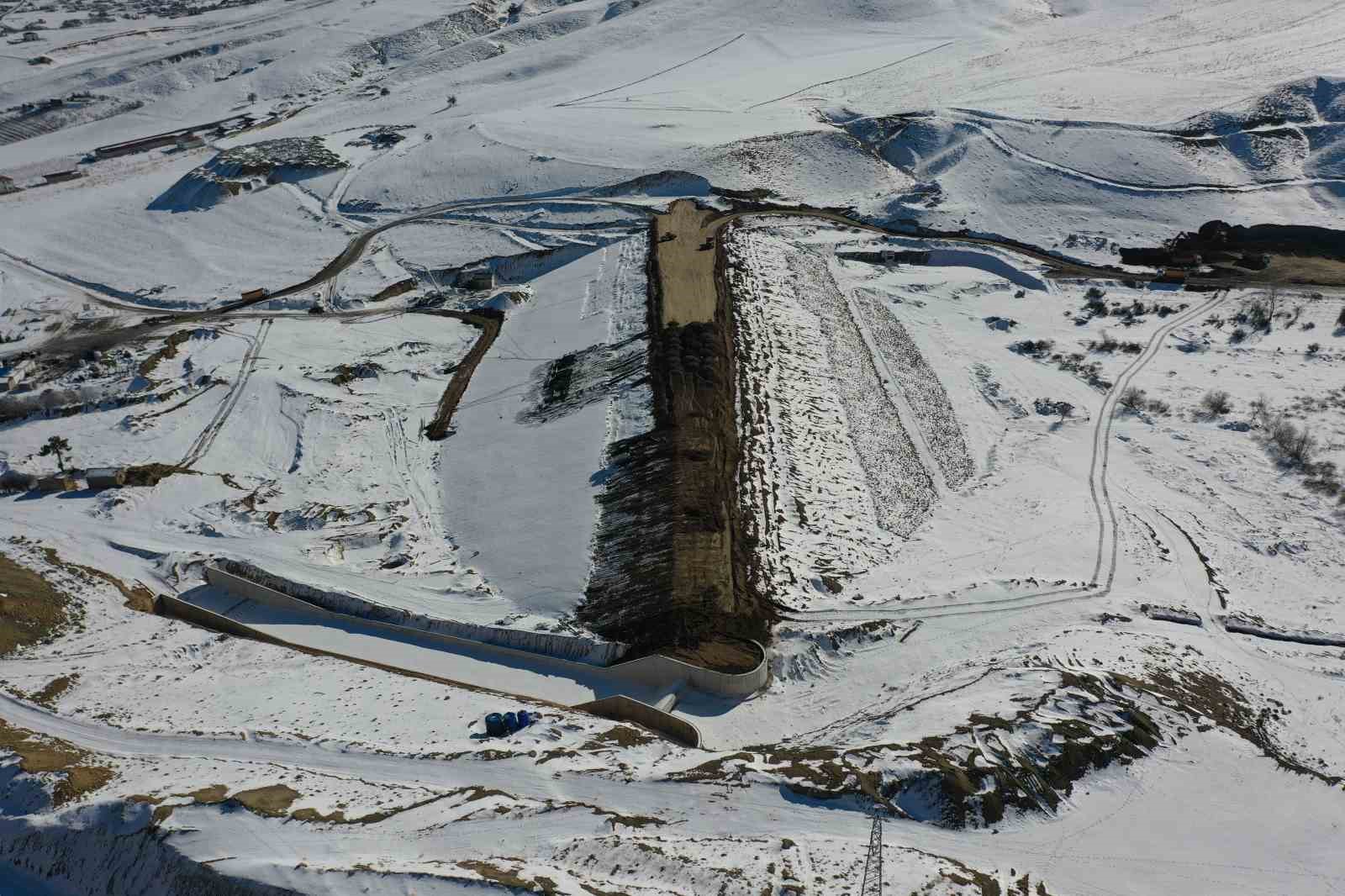 Niğde’de bin 260 dekar tarım arazisi modern sulamaya kavuşacak
