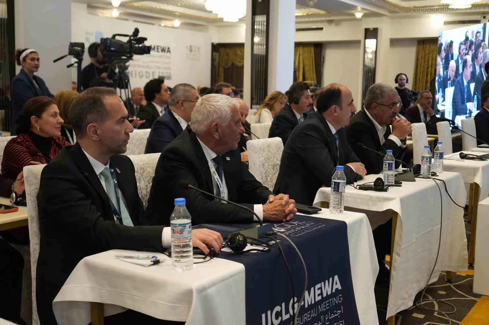 Niğde’de düzenlenen UCLG-MEWA toplantısında su stresi ve iklim uyumu masaya yatırıldı
