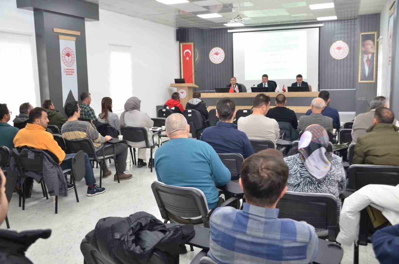 Niğde’de hayvan sağlığı eğitim toplantısı düzenlendi
