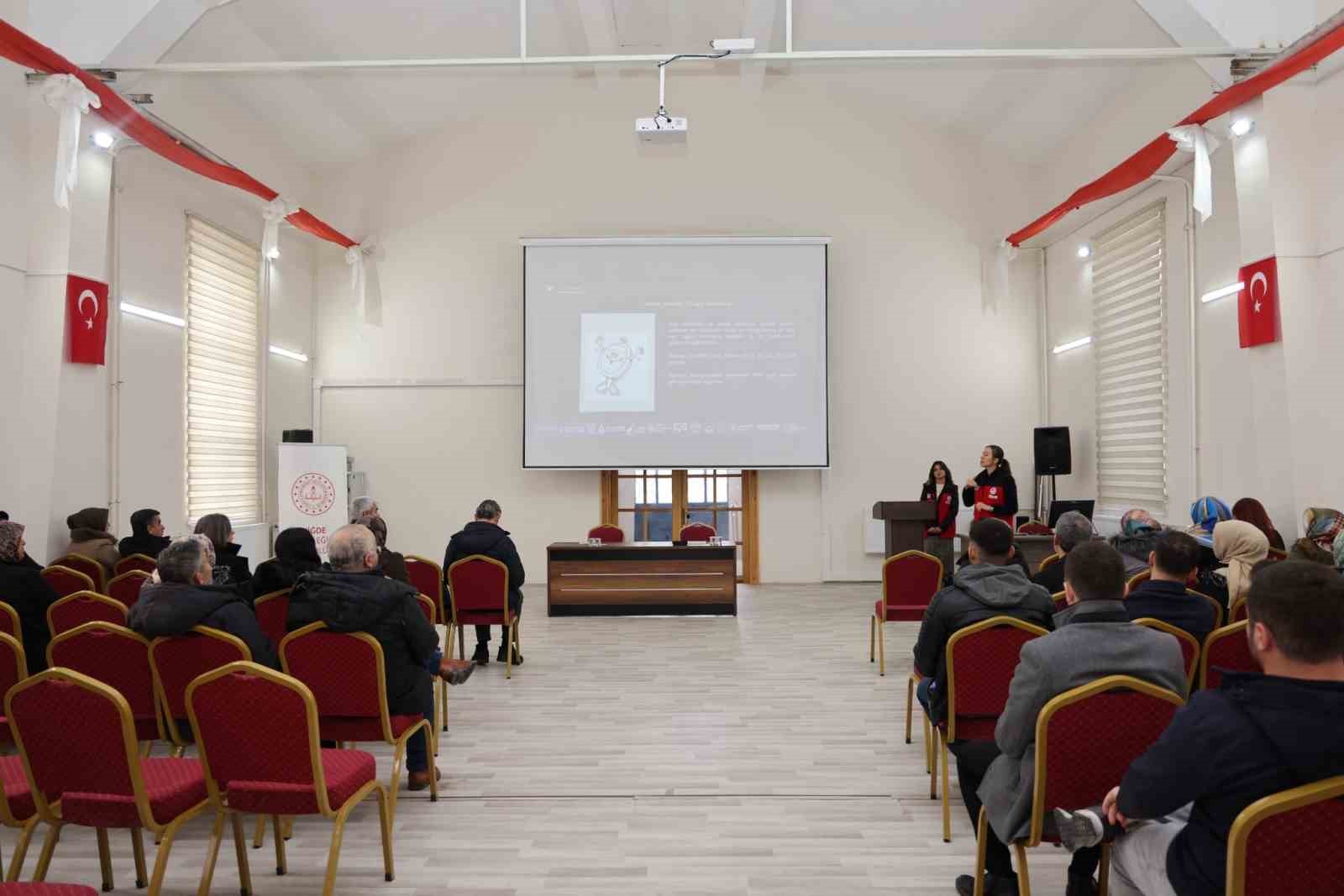 Niğde’de okul kantinleri için özel eğitim gerçekleştirildi
