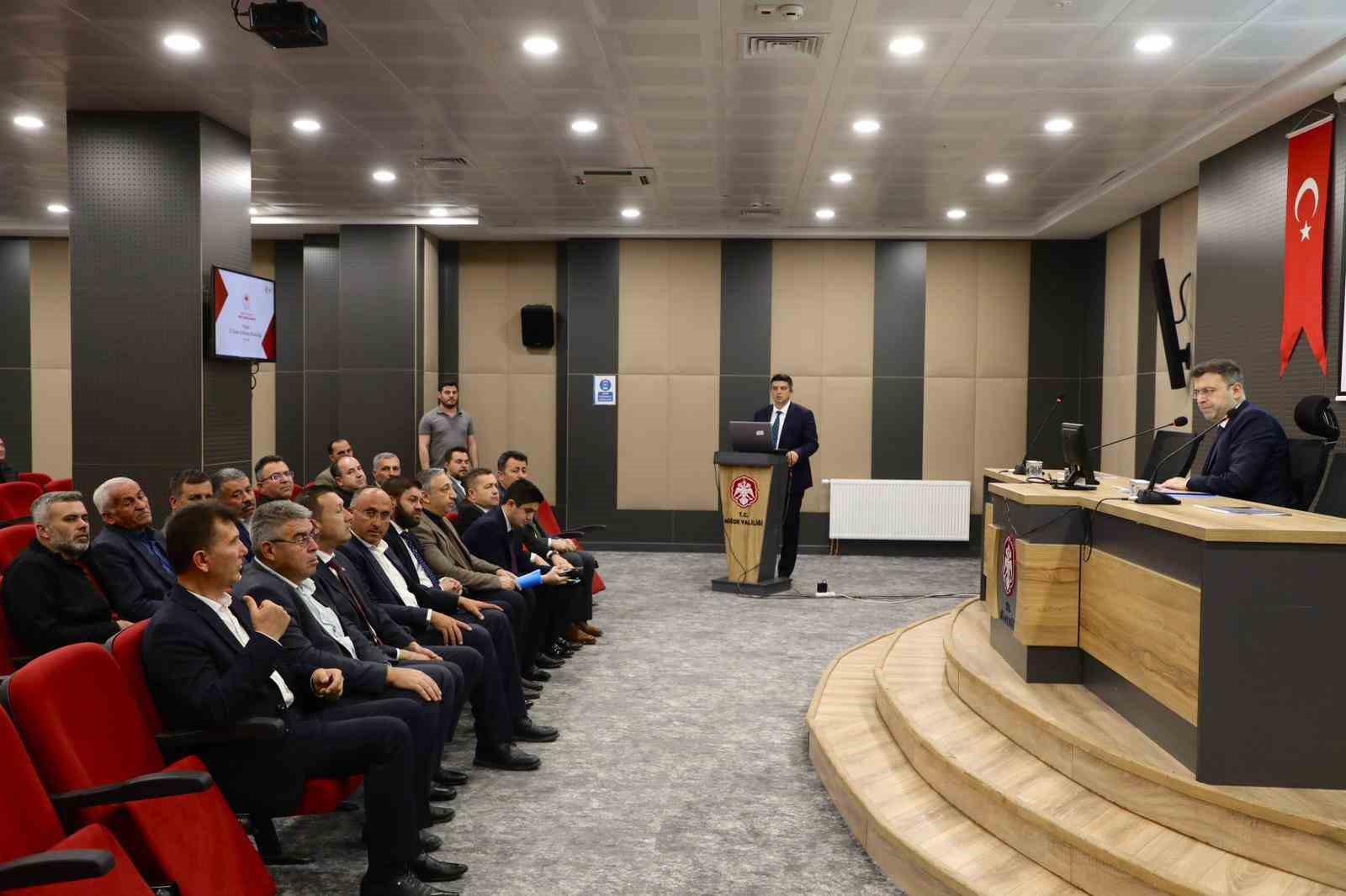 Niğde’de sanayilik patates üretimi masaya yatırıldı
