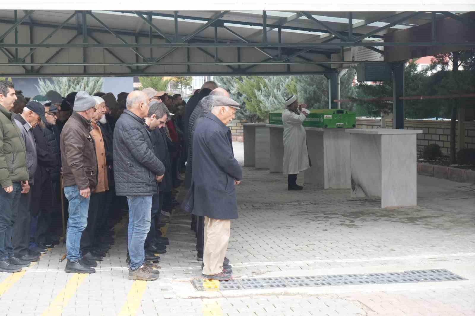 Niğde’deki silahlı saldırıda hayatını kaybedenler son yolculuklarına uğurlandı
