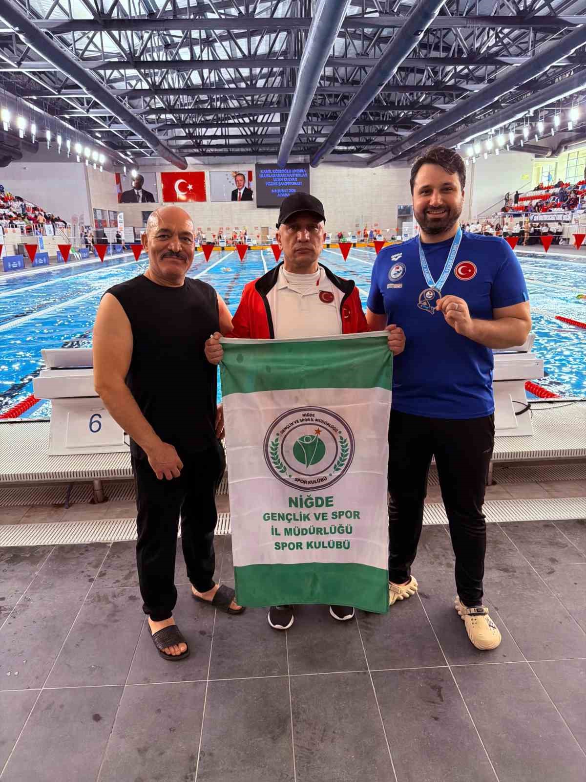 Niğdeli sporculardan Uluslararası Masterlar Türkiye Yüzme Şampiyonası’nda gururlandıran başarı
