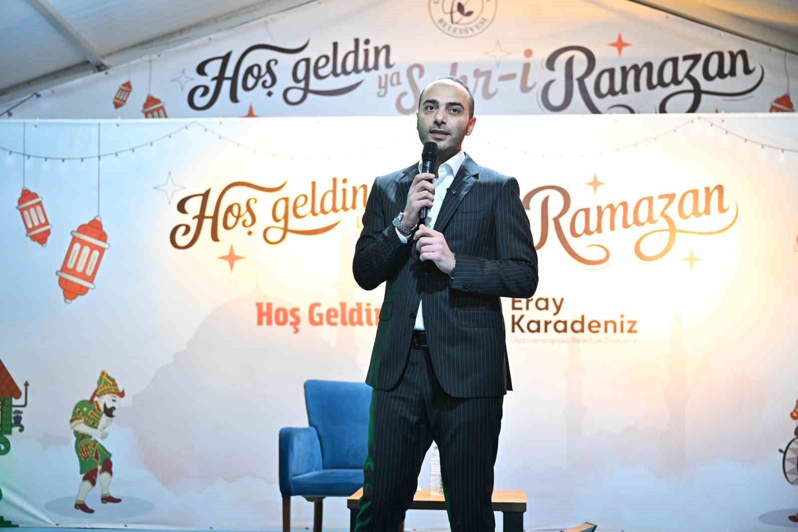 Nihat Hatipoğlu, Ramazan sohbetiyle Gaziosmanpaşa’da gönülleri buluşturdu
