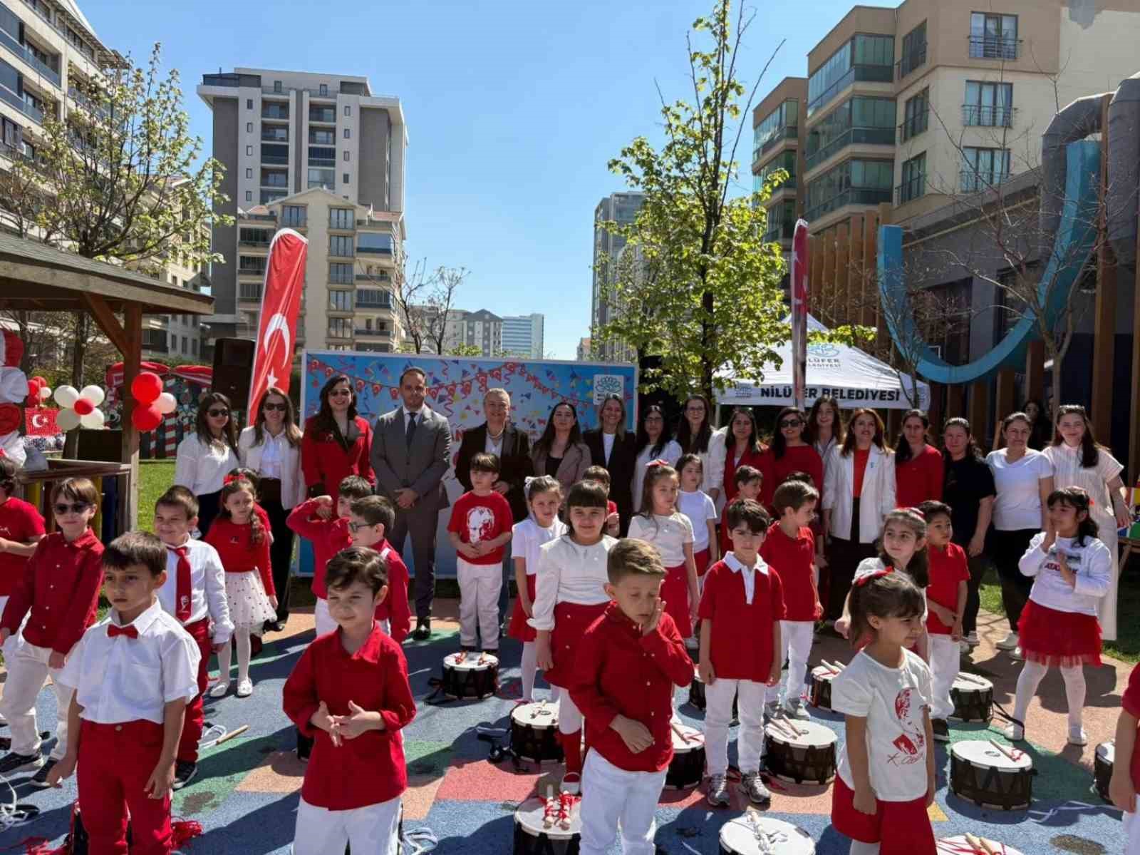 Nilüfer Belediyesi kreşlerinde 23 Nisan neşesi
