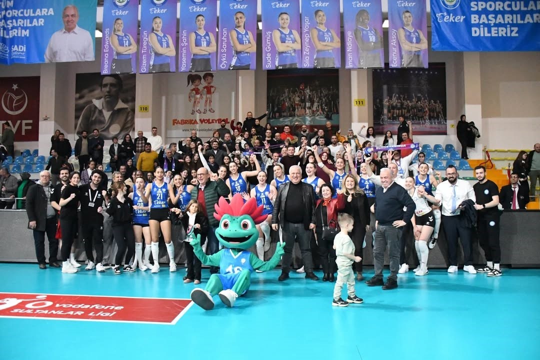 Nilüfer Belediyespor Eker, evinde Göztepe’ye geçit vermedi
Nilüfer Belediyespor Eker, evinde Göztepe’ye geçit vermedi