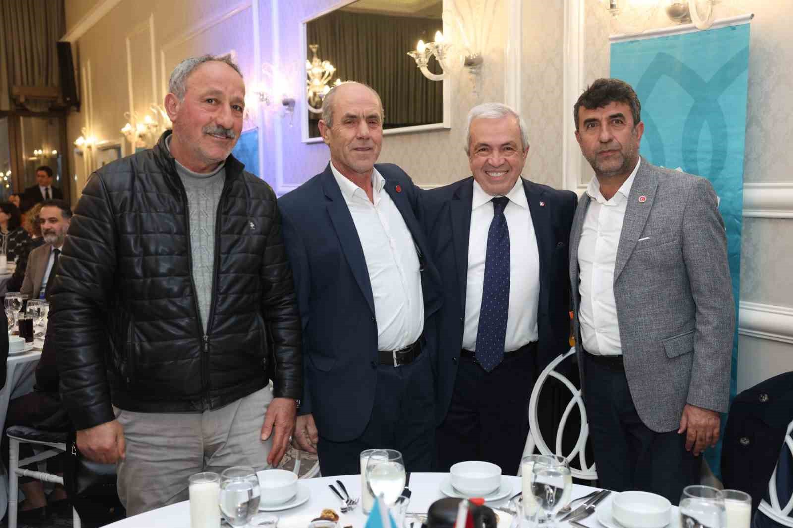 Nilüfer kardeşlik sofrasında buluştu
