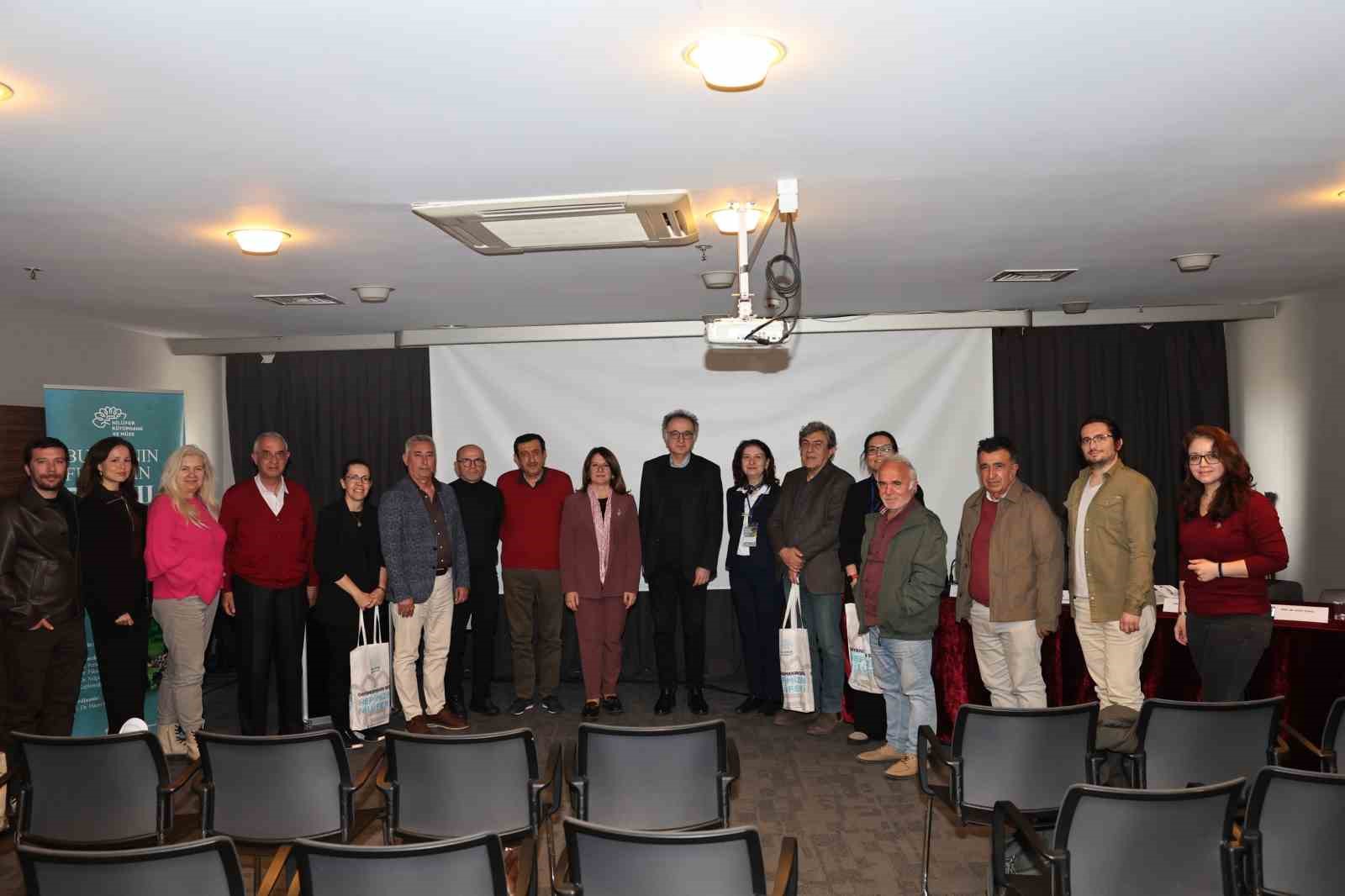 Nilüfer’de erken Osmanlı kadını ve Nilüfer Hatun’un mirası konuşuldu
