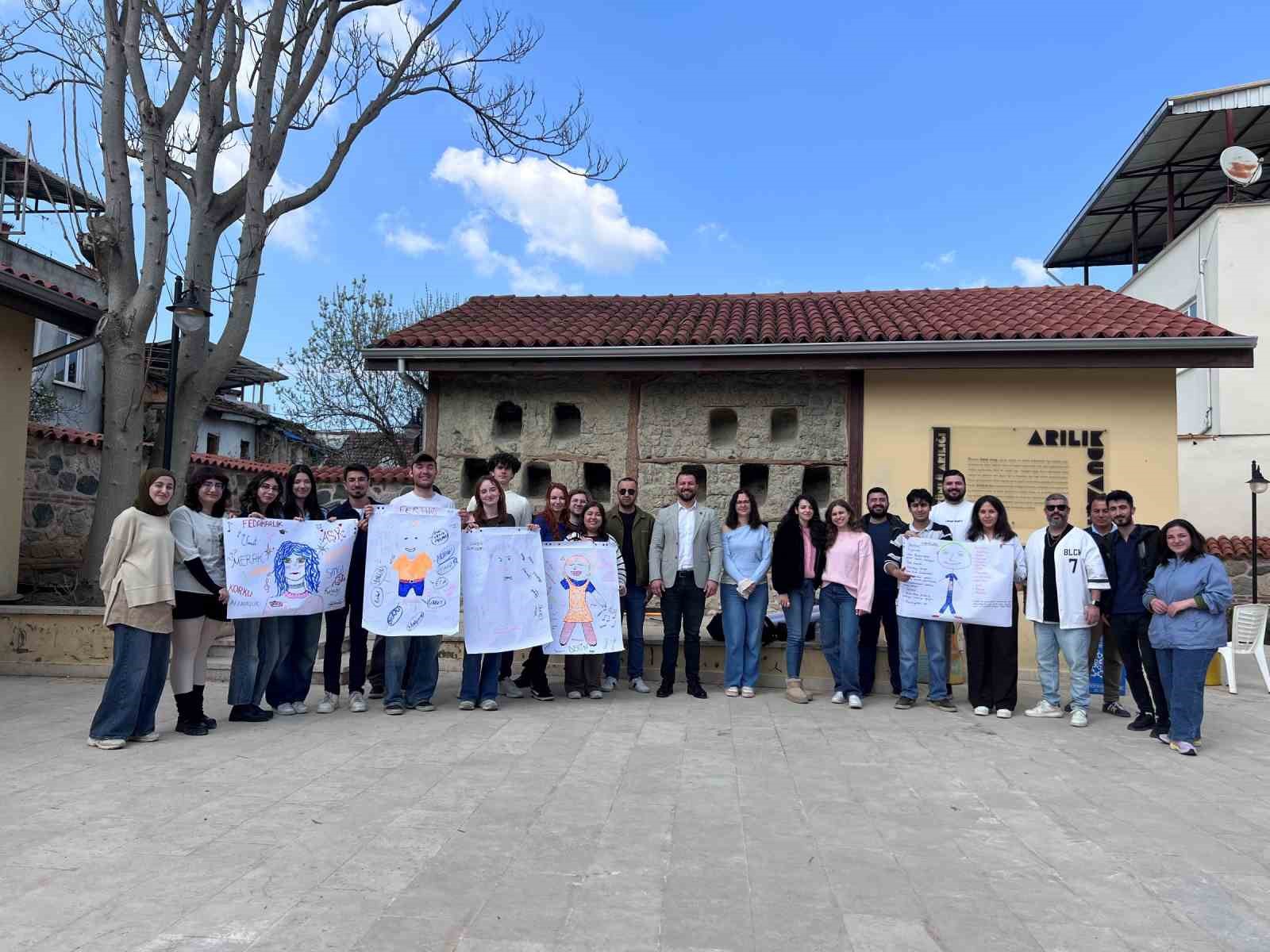 Nilüfer’de gençler dayanışma ve gönüllülük için buluştu
