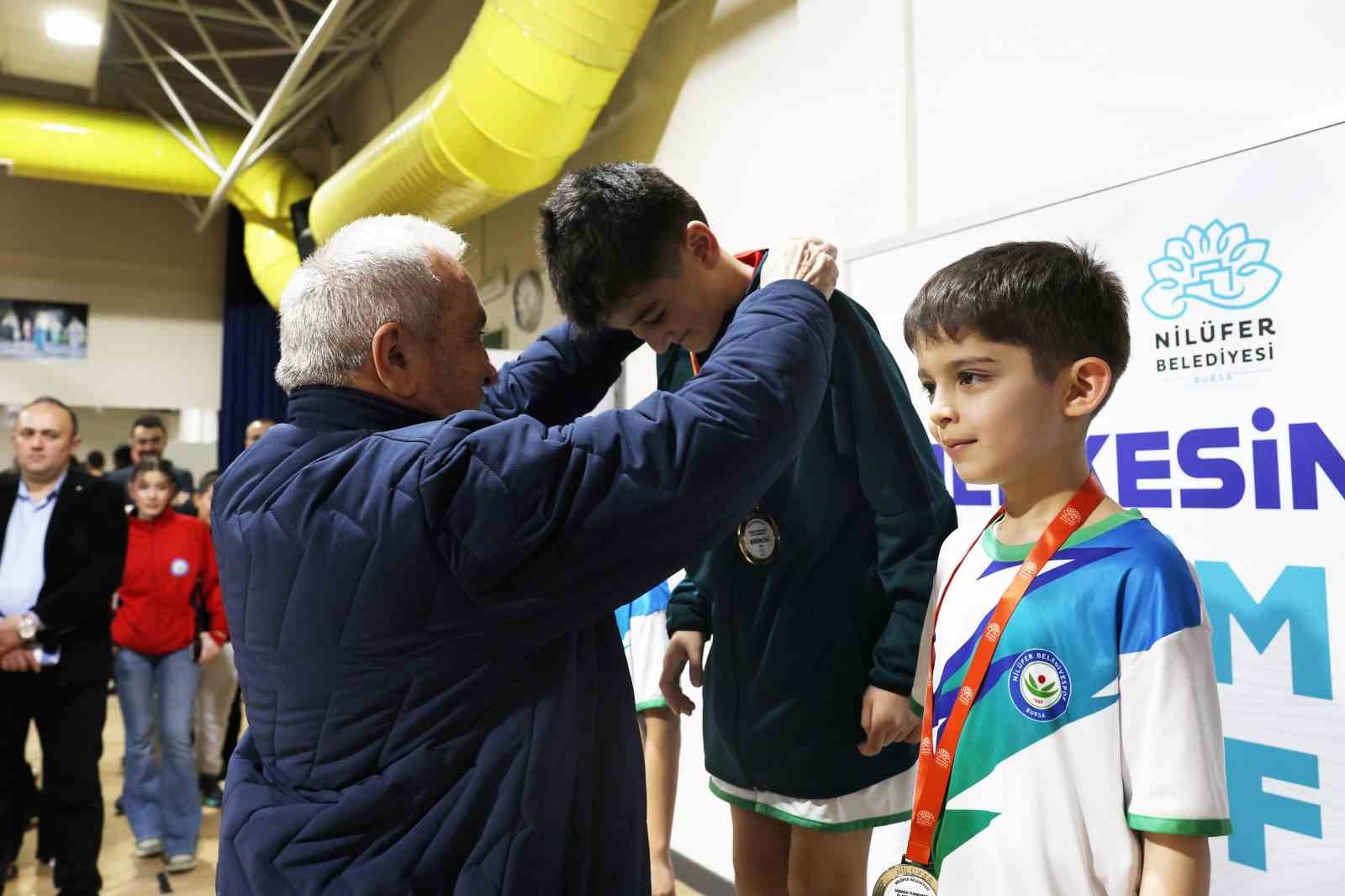Nilüfer’de squash heyecanı
