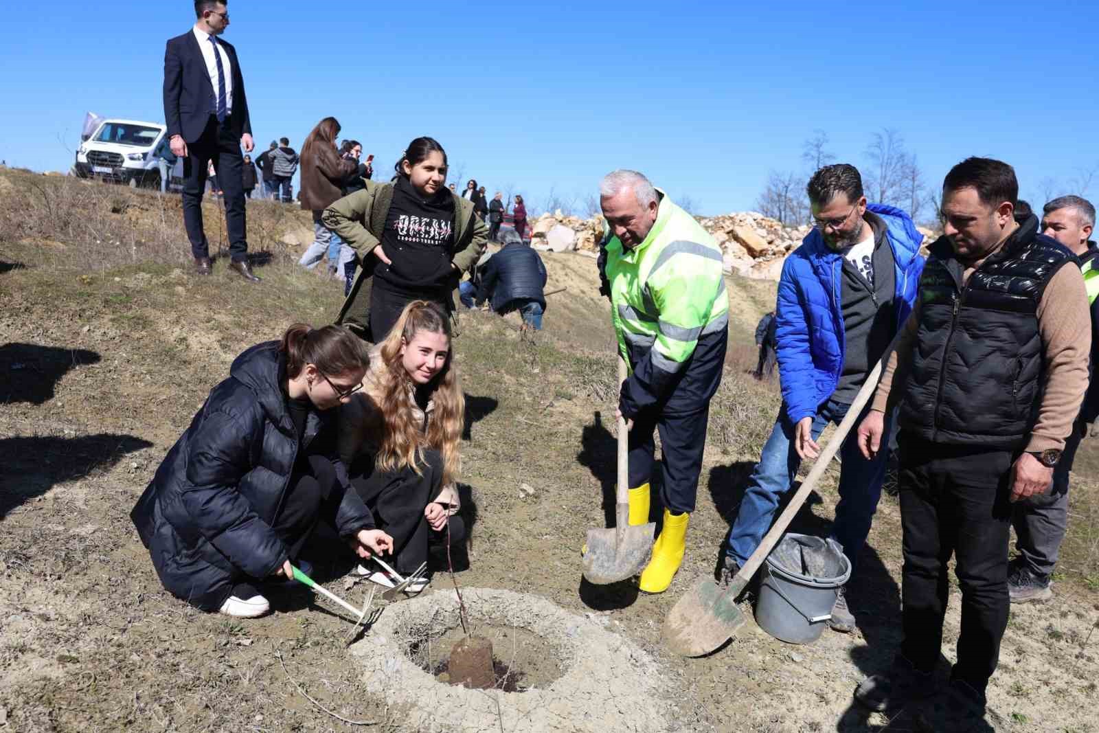 Nilüfer’in atıl arazileri hem nefes hem gelir kaynağı oluyor
