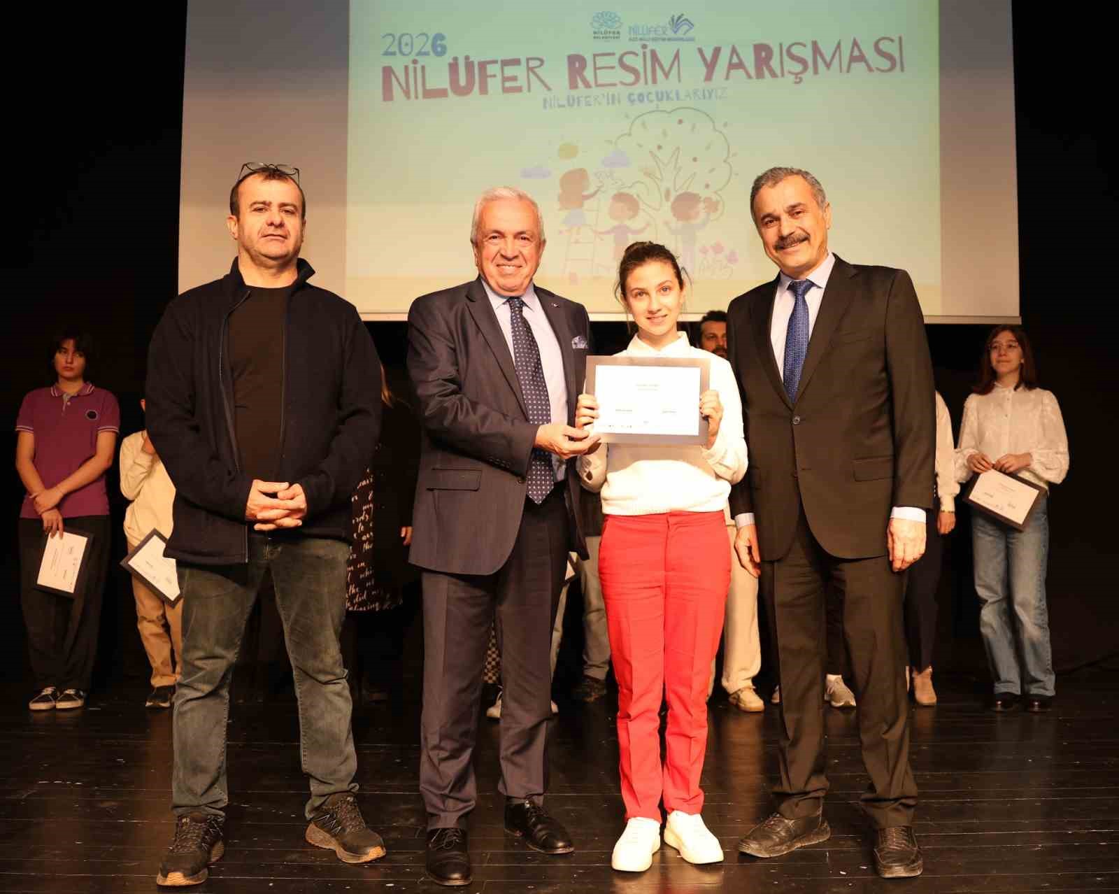 Nilüfer’in hikayesi çocukların fırçasında hayat buldu
Nilüfer’in hikayesi çocukların fırçasında hayat buldu