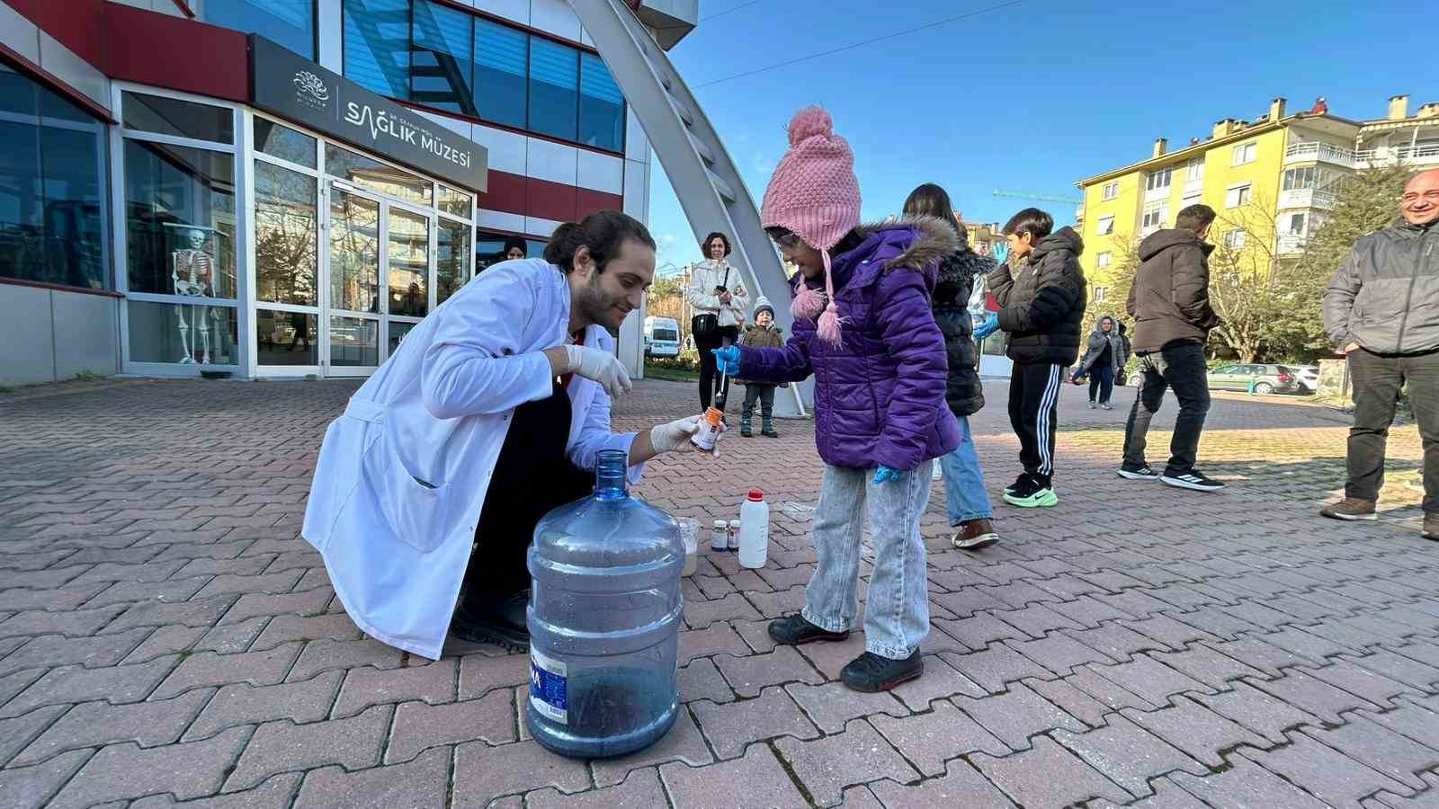Nilüferli çocukların tatili dolu dolu geçiyor
