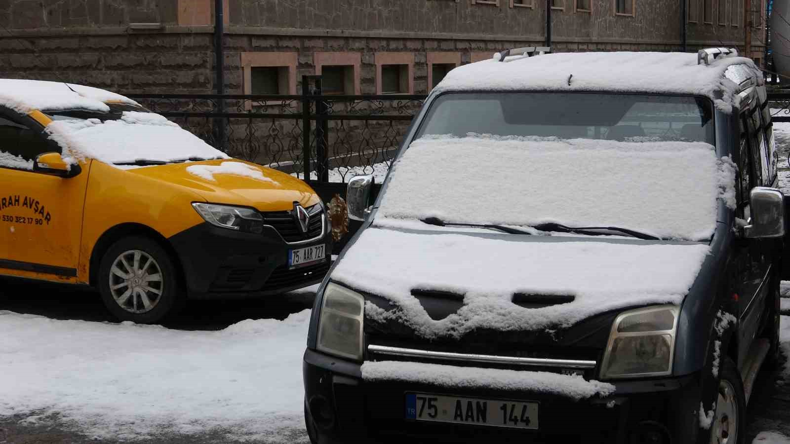 Nisanda kar sürprizi
