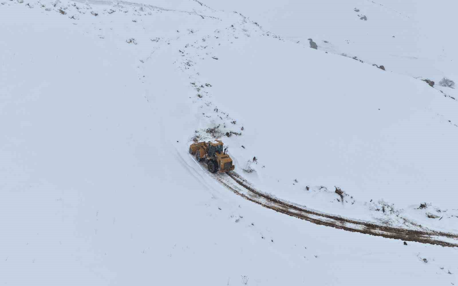 Nisanda karla mücadele çalışması
