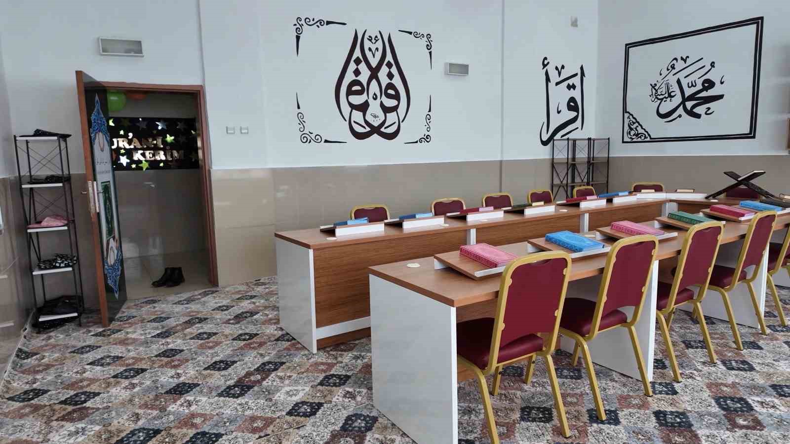 NÖHÜ’den Yeşilgölcük’te tilavet sınıfı
