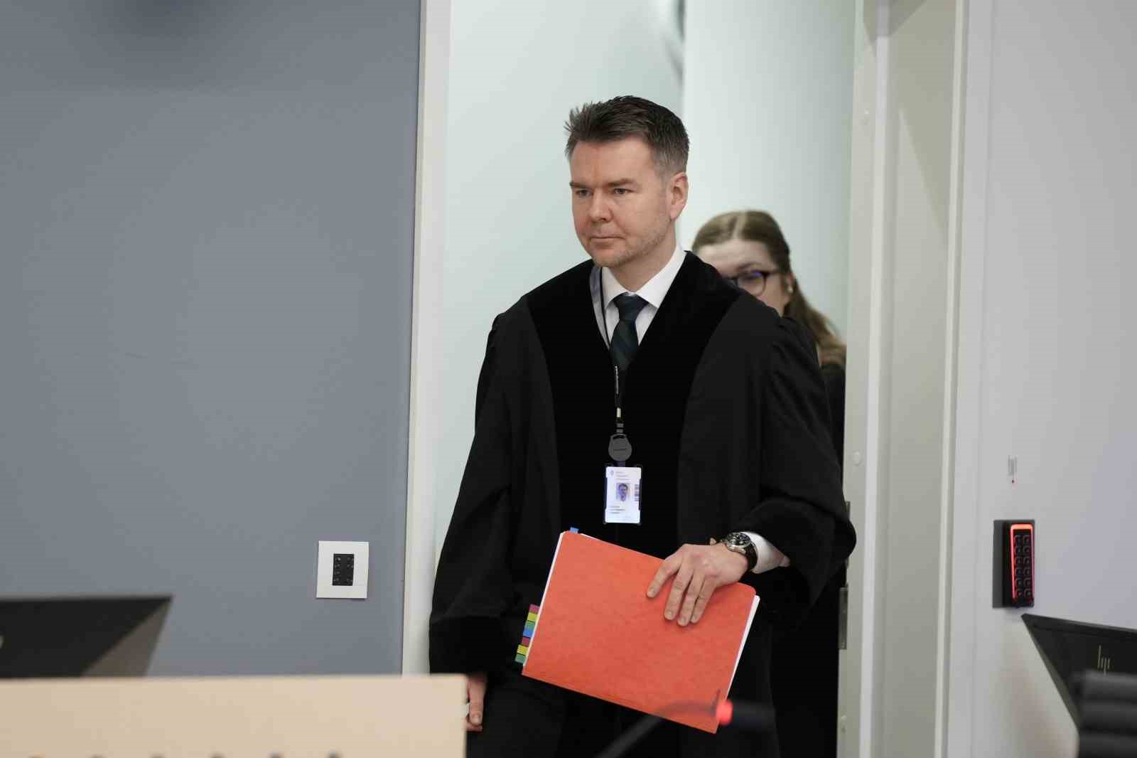 Norveç veliaht prensesinin oğlu Hoiby’in tecavüz dahil farklı suçlamalarla yargılandığı dava başladı
