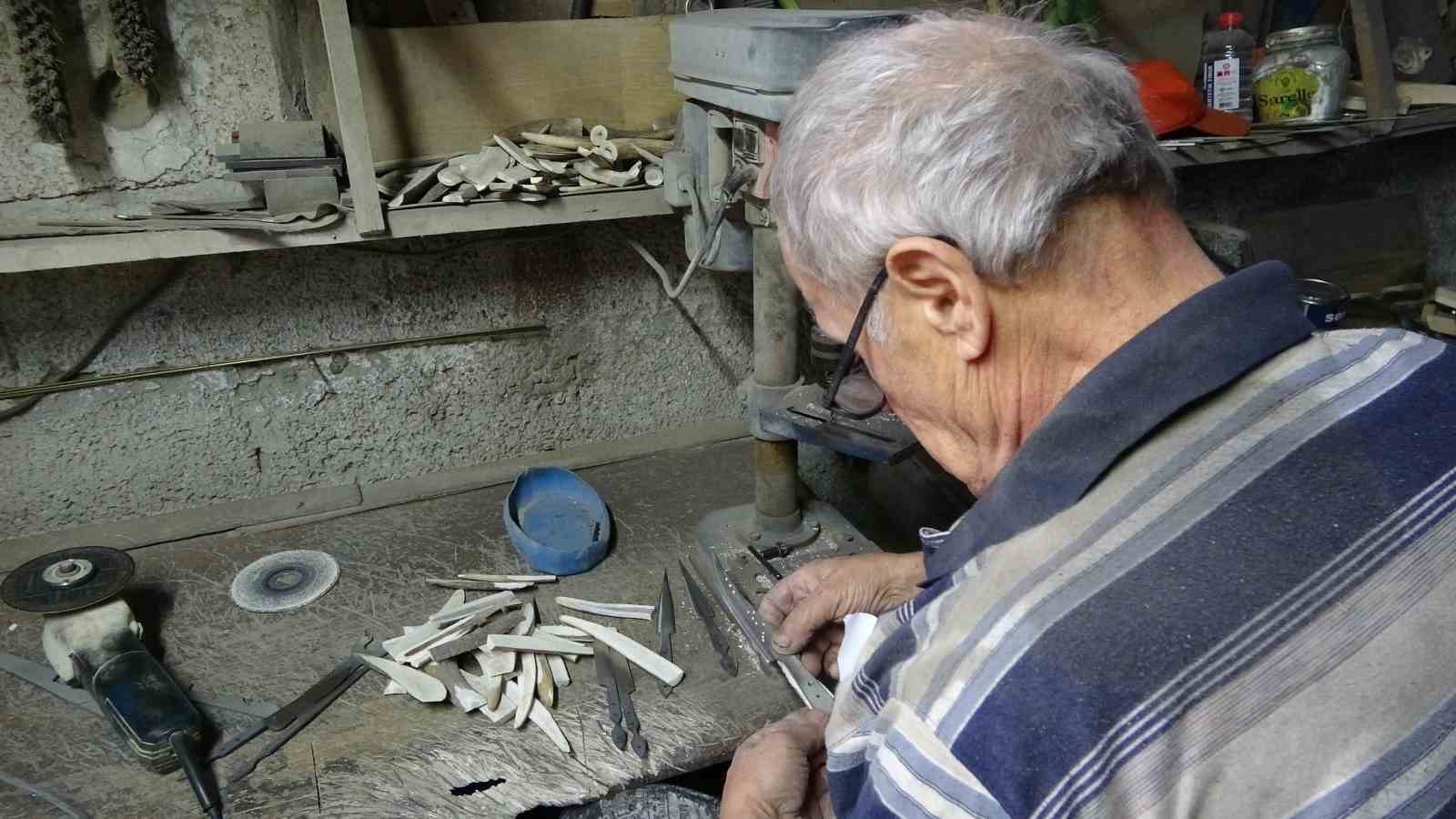 O Sürmene kamasının son ustalarından
