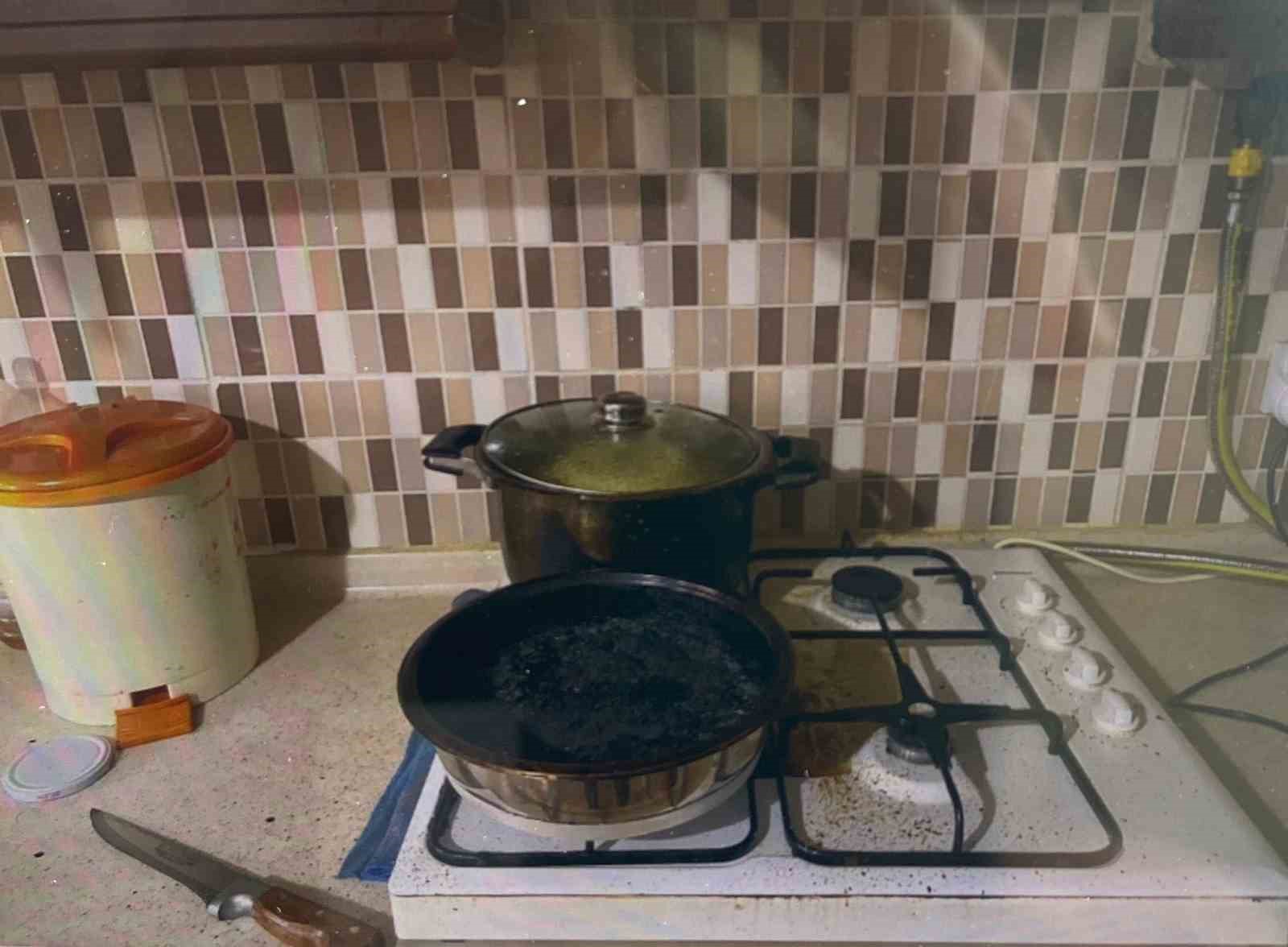 Ocakta unutulan yemek kadının ölümüne neden oldu
