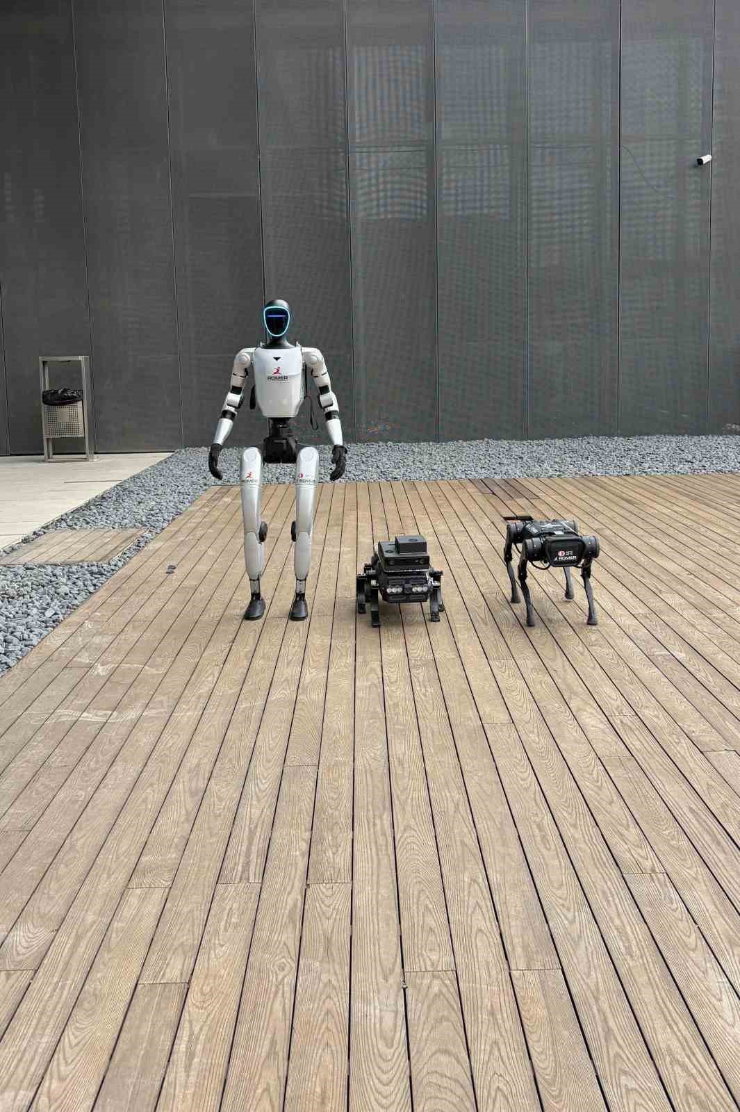 ODTÜ’nün geliştirdiği robotlar TSK envanterinde
ODTÜ’nün geliştirdiği robotlar TSK envanterinde