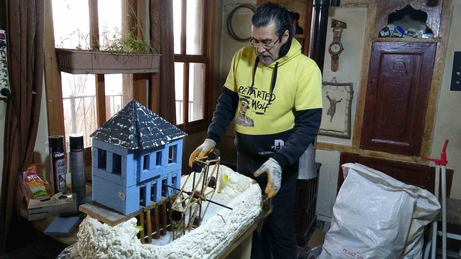 Oğluna yaptığı oyuncak 15 yıllık sanat yolculuğuna dönüştü
