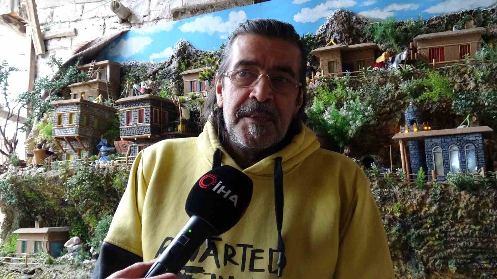 Oğluna yaptığı oyuncak 15 yıllık sanat yolculuğuna dönüştü
