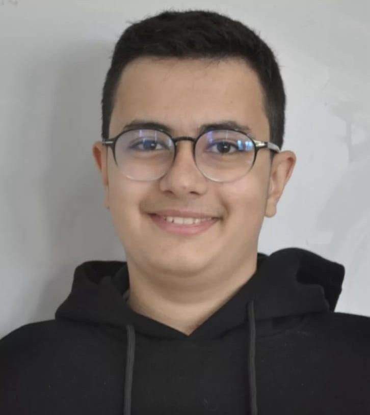 Oğlunun acısına yüreği dayanmadı: Mezar başında kalp krizi geçiren anne hayatını kaybetti
